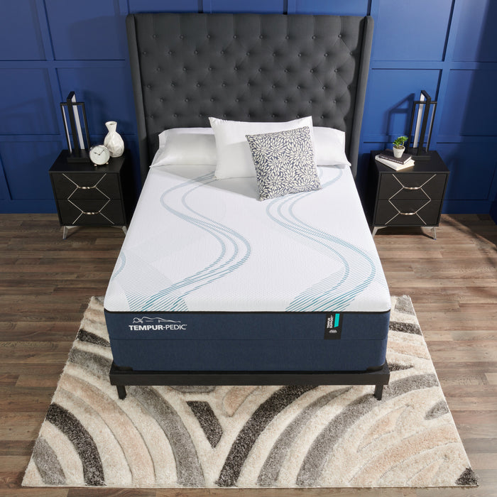 Tempur-Pedic® TEMPUR Support® Medium Queen Mattress Set
