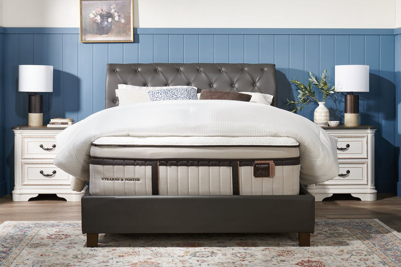 Tulsa Upholstered Platform Bed in Grey Vegan-Leather Fabric, Button Tufted - Queen Size