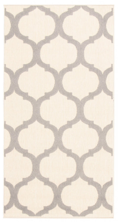 Sophie Light Grey Area Rug - 2'8" x 4'11"