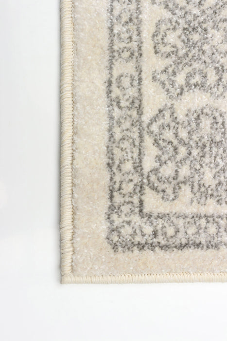 Elita Ivory Area Rug - 6'7\" x 9'6\"