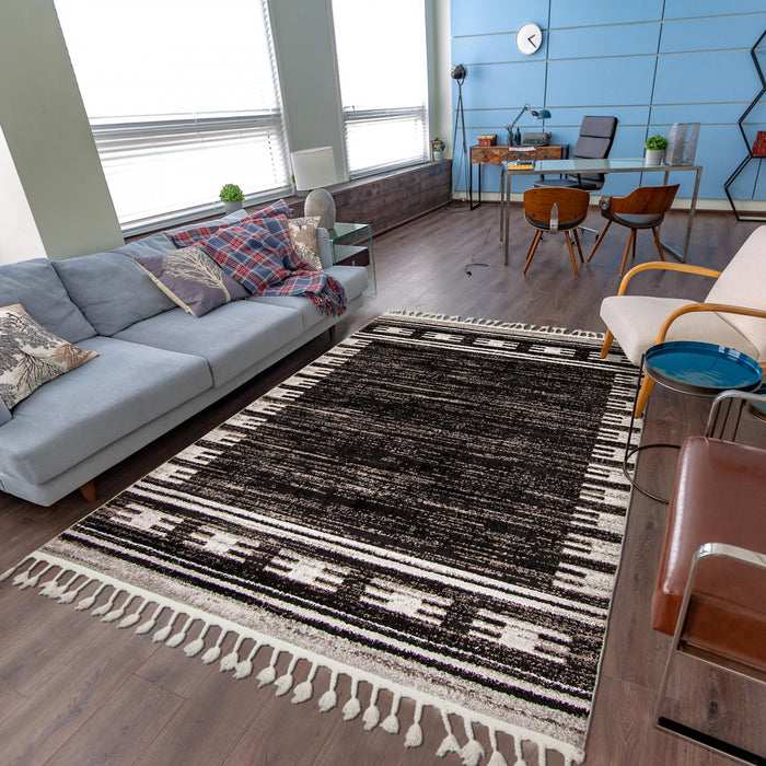 Vera Harmony Black Area Rug - 5'2\" x 7'5\"