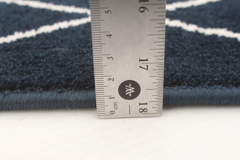 August Navy-White 6'7\" x 9'6\" Area Rug