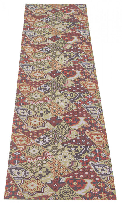 Bellezza Red / Green 2'2\" x 30'0\" Area Rug