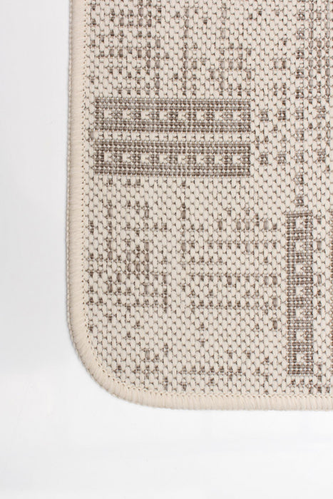 Joni Ivory Area Rug - 2'2\" X 6'7\" 