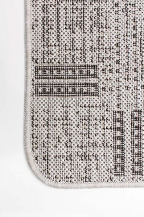Joni Grey Area Rug - 2'2\" X 3'11\" 
