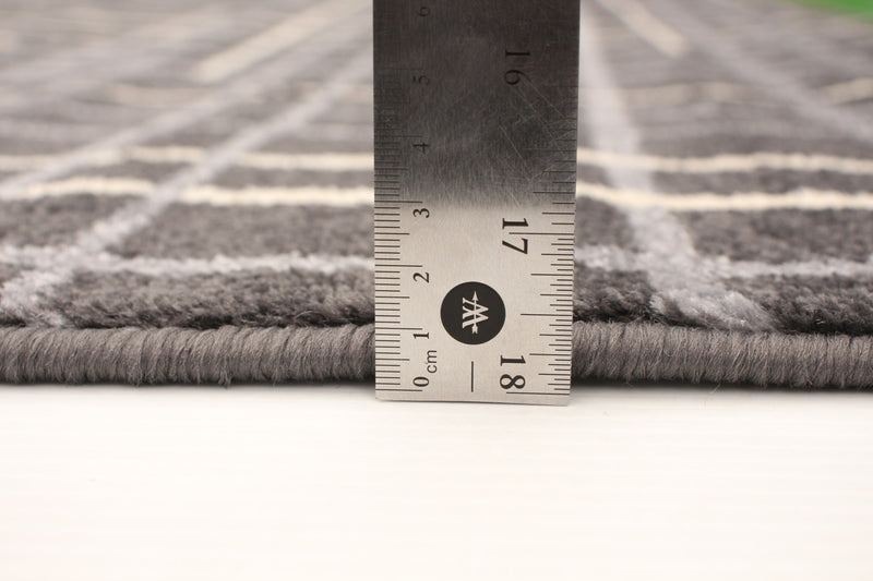 Taite Anthracite Area Rug - 3'11\" x 5'7\"