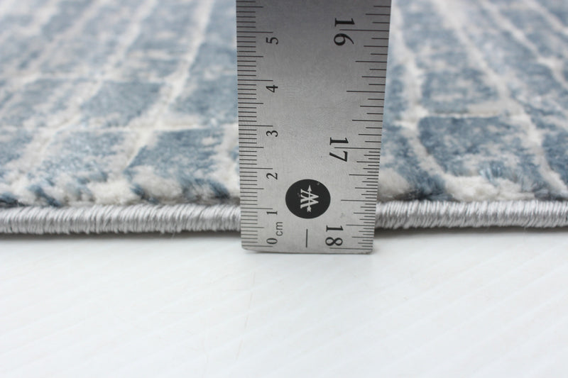 Kecia Navy/cream Rug 6'7\" X 9'6\" Area Rug