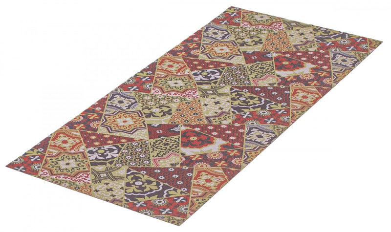Bellezza Red 2'2\" x 4'0\" Area Rug - S of 2