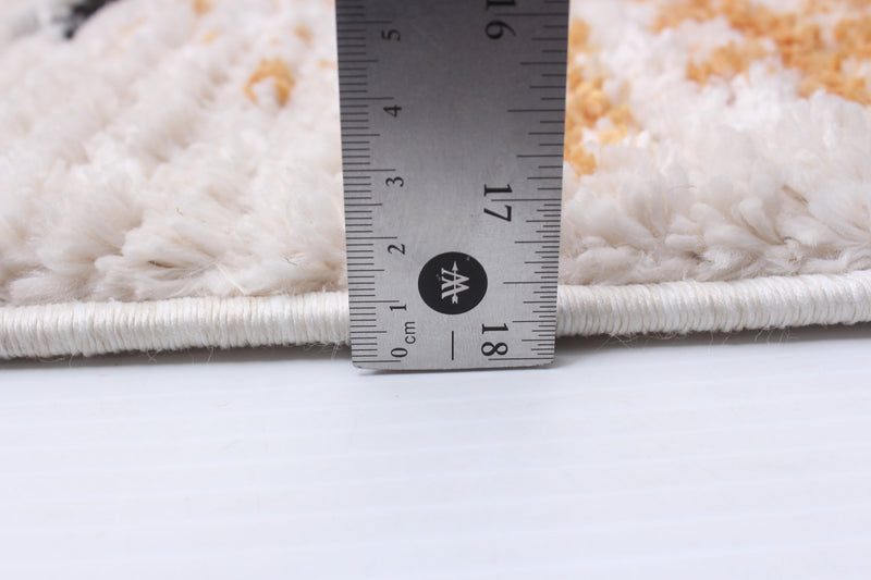 Paloma Kashkuli White Area Rug - 5'3\" x 7'3\"