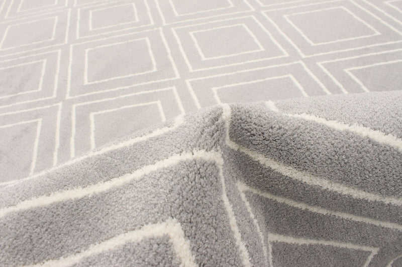 August Geod Grey-White 6'7\" x 9'6\" Area Rug