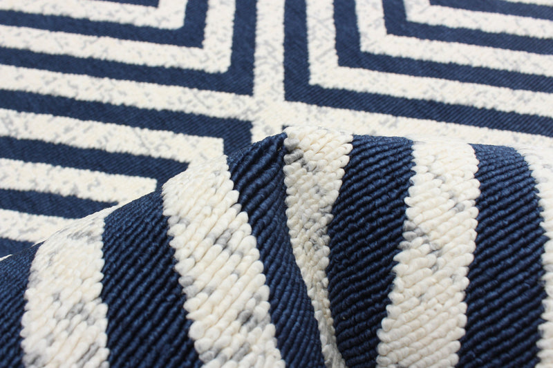 Dodie Blue-Ivory 6'7\" x 9'6\" Area Rug