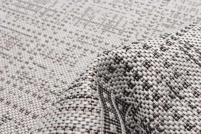 Joni Grey Area Rug - 2'2\" X 3'11\" 