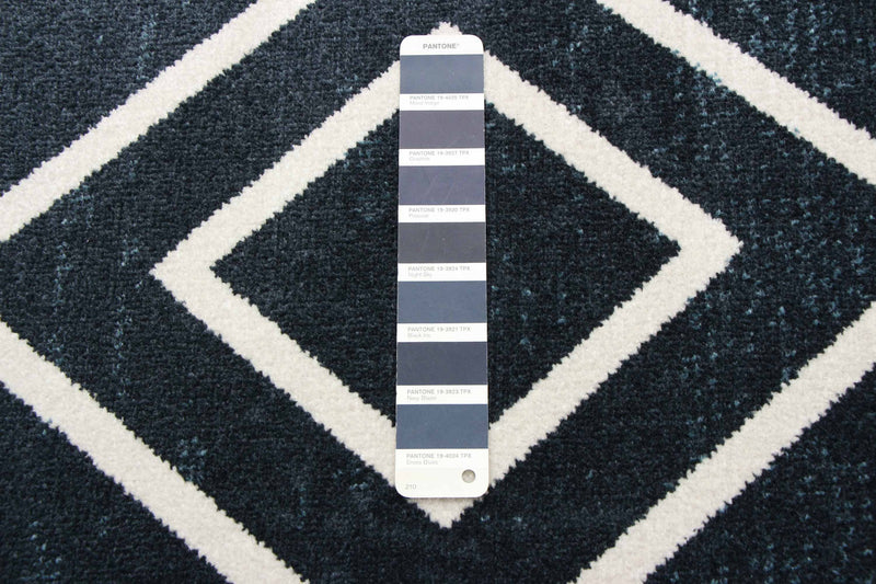 Kenza Blue Machine Washable Area Rug - 5'0\" x 7'0\"