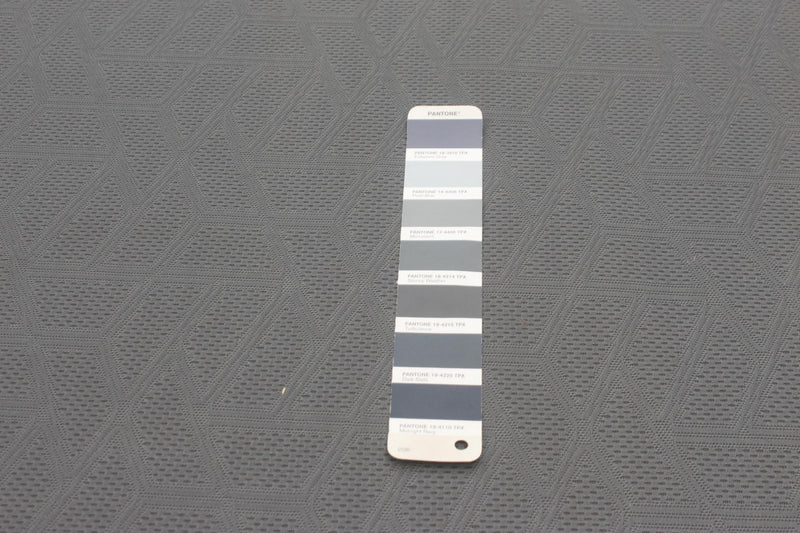 Bellezza Dark Grey 2'2\" x 4'0\" Area Rug