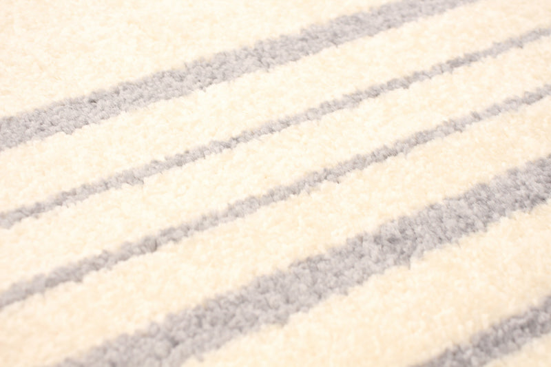 Faith Cream-Silver Area Rug - 3'11\" x 5'7\"