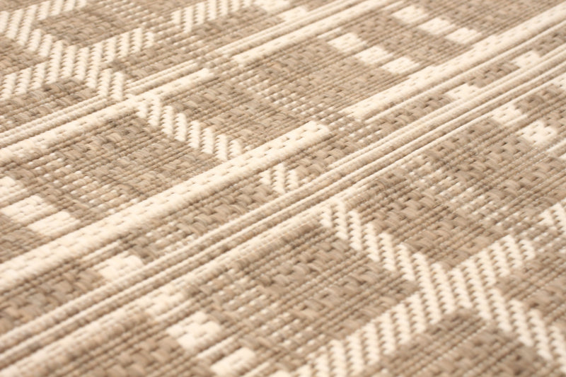 Sadie Burburry Taupe-Champagne Area Rug - 7'10\" x 10'2\"