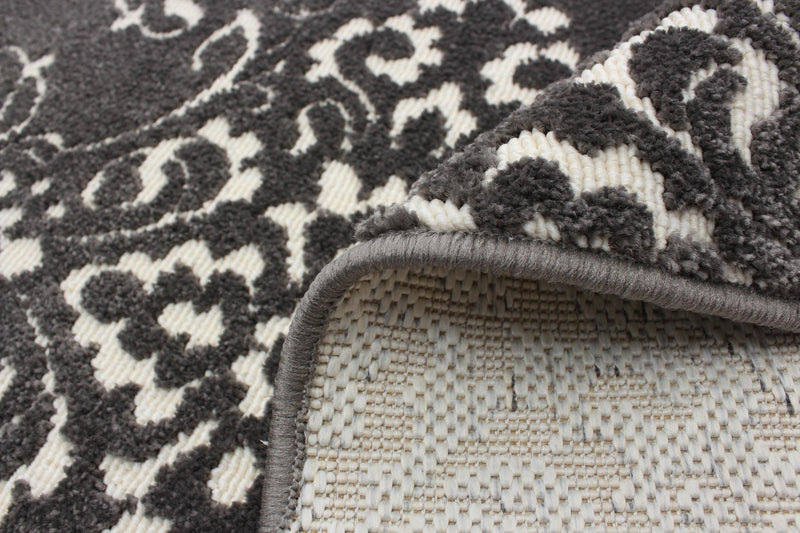 Caledonia Grey 2'8\" x 4'11\" Area Rug