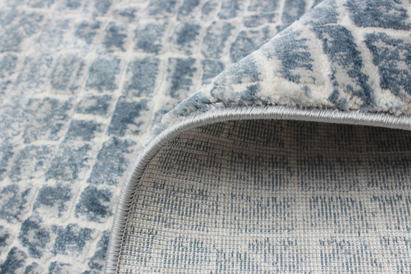 Kecia Blue/cream Rug 6'7\" X 9'6\" Area Rug